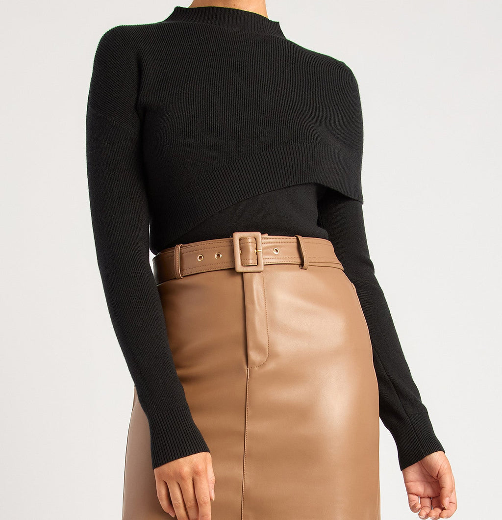 Sculpt Cape Top